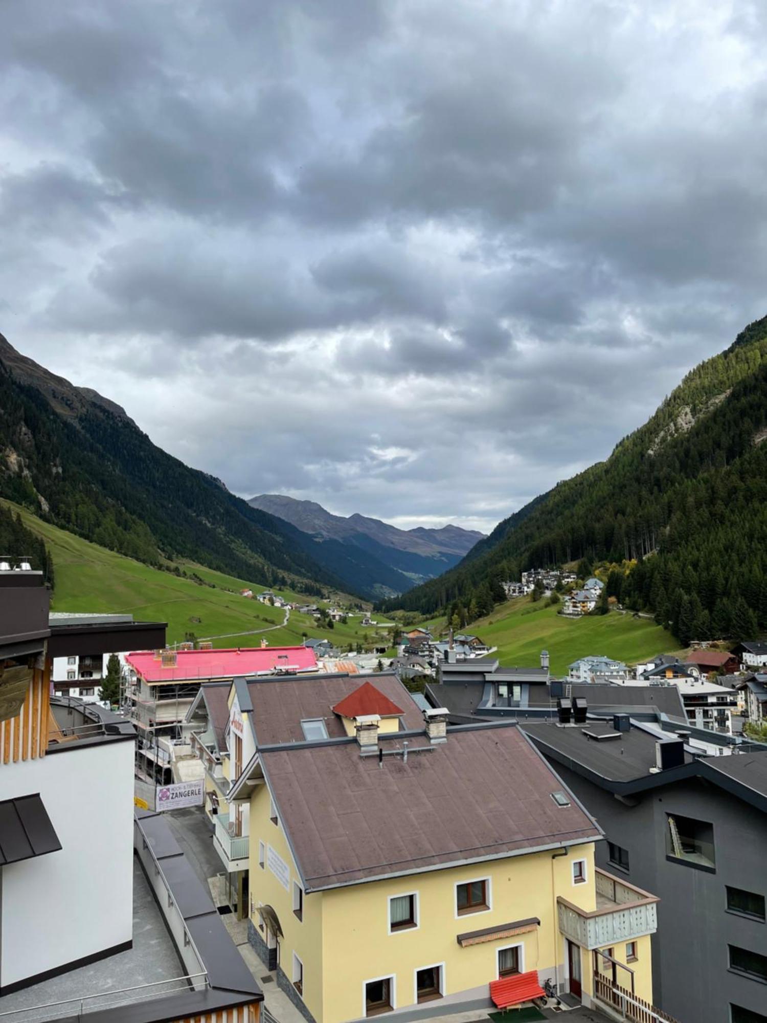 Pezinerblick Appartement Ischgl Buitenkant foto